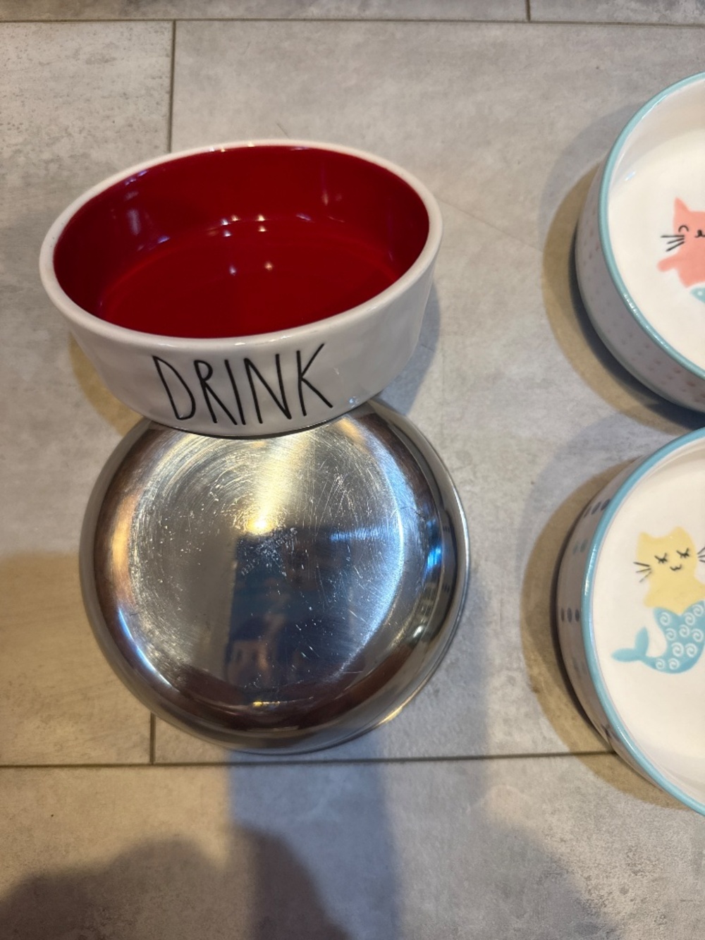 Set of 4 cat bowls - Picture 3 of 4